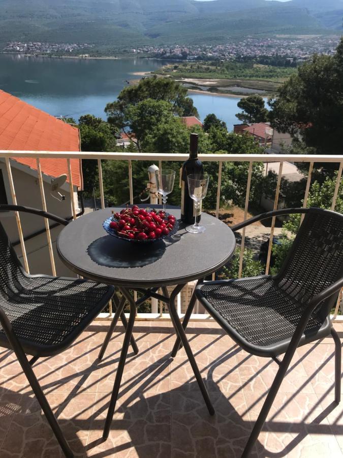 Donji Karin Apartmani Lidija Karin Donji מראה חיצוני תמונה