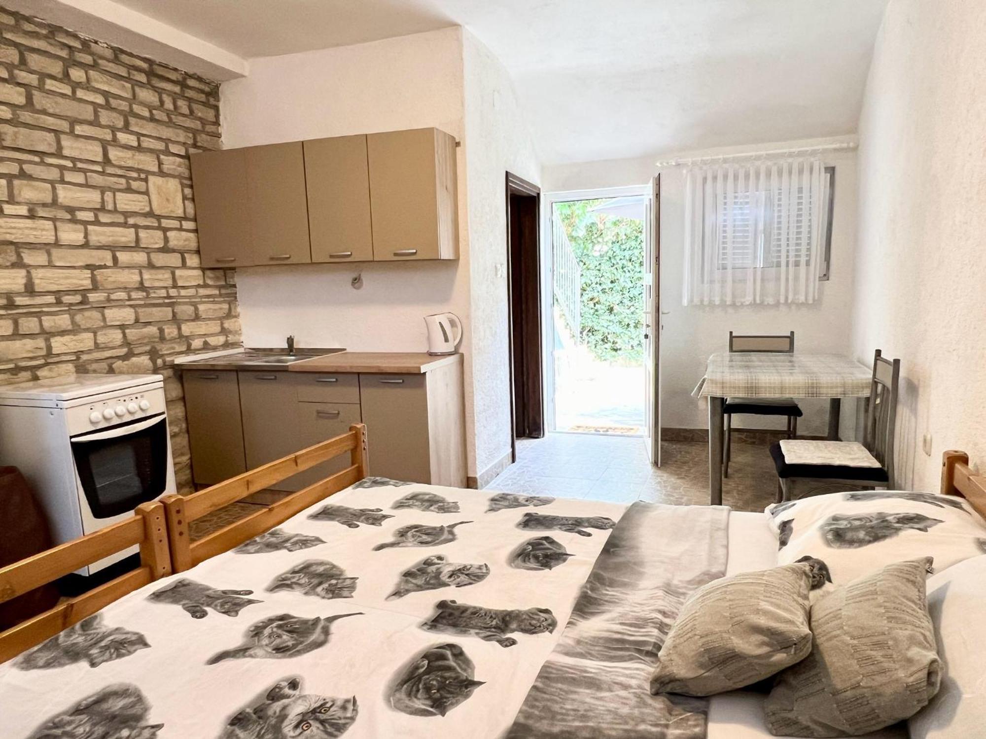Donji Karin Apartmani Lidija Karin Donji מראה חיצוני תמונה